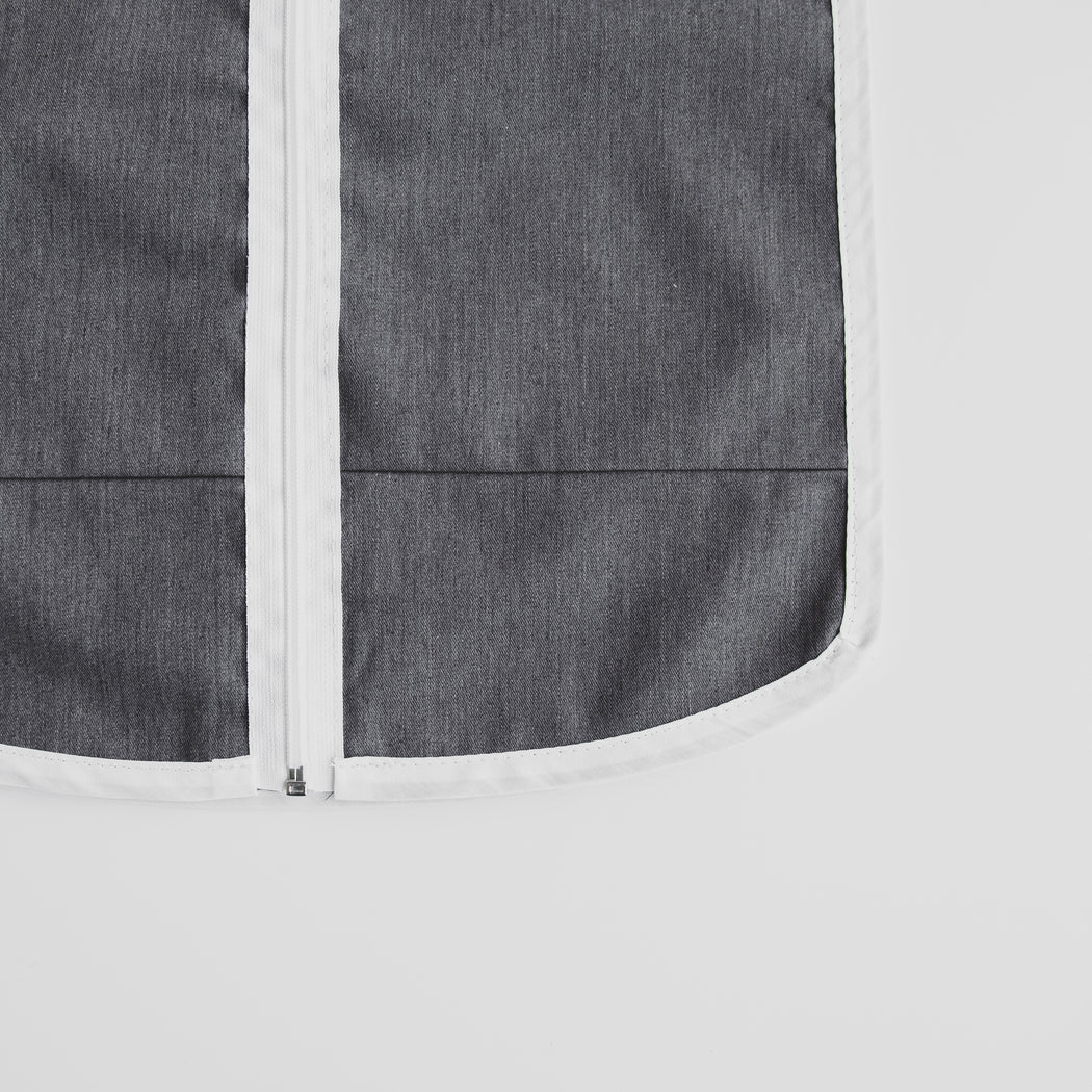 The front zipper keeps The Hanger Valet secure around and outfit